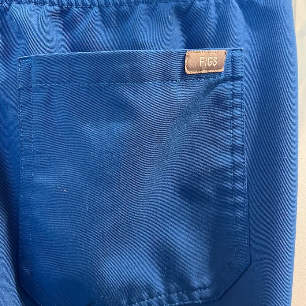 Women’s FIGS Royal Blue Livingston-Small - Picture 3 of 5